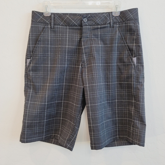 💕 Fila Sport Golf Black & Gray Plaid Shorts Men's Size 32 - Picture 7 of 11